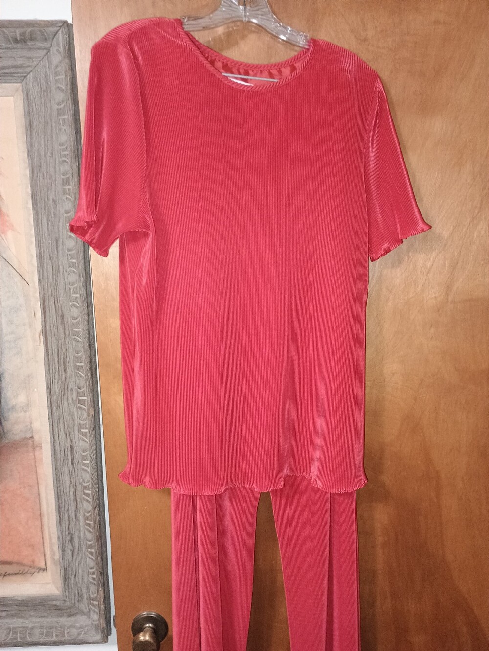 Vintage Red Ribbed Pleated Two-Piece Top and Pants Set Size S-M
